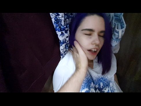 ❤️ الماري ۾ منهنجي سس مليو ۽ هن جي مدد ڪئي ❌ معياري فحش